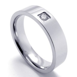 Elegante Form, Farbbrillanz, Bekannt Für Seine Feine Qualität Titanring