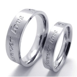Verschiedene Stile Farbbrillanz Weltweit Bekannter Titanring