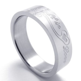 Elegante Form, Farbbrillanz, Qualität Und Quantität Garantiert, Titanring