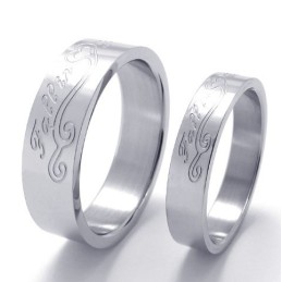 Elegante Form, Farbbrillanz, Qualität Und Quantität Garantiert, Titanring