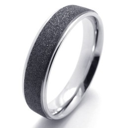 Attraktives Design Zarte Farben Hochwertiger Titanring