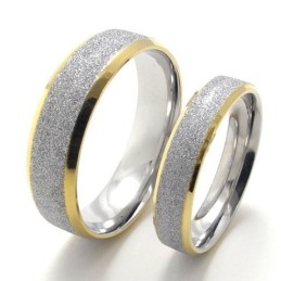 Schönes Design Farbbrillanz Zuverlässiger Ruf Titanring