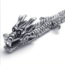 Ausgefeilte Technologie Farbbrillanz Hervorragende Qualität Titanarmband