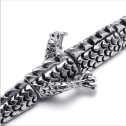 Ausgefeilte Technologie Farbbrillanz Hervorragende Qualität Titanarmband