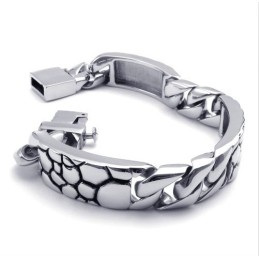 Ausgefeilte Technologie Farbbrillanz Hochwertiges Titanarmband