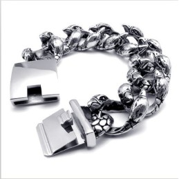 Ausgefeilte Technologie Farbbrillanz Hervorragende Qualität Titanarmband