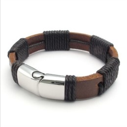 Geschicktes Design, Schöne Farben, Zuverlässige Qualität, Titan-Leder-Armreif