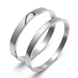 Elegante Form Farbbrillanz Hervorragende Qualität Titan Armreif