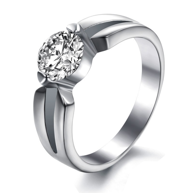 Zuverlässiger Ruf Weiblicher Titanring Mit Strass Zuverlässiger Ruf Weiblicher Titanring Mit Strass