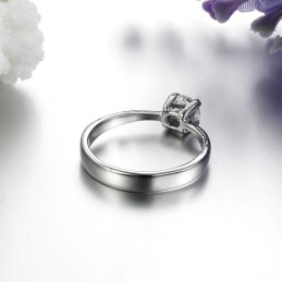 Qualität Und Quantität Gesichert Weiblicher Titanring Mit Strass