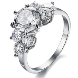 Hochwertiger Titanring Mit Strass