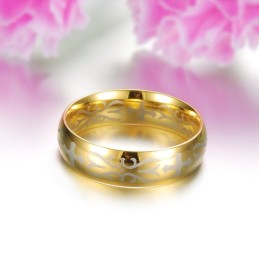 Hochwertiger Goldener Titanring Für Männer