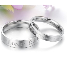 Klassischer Titanring Von Ausgezeichneter Qualität Für Liebhaber