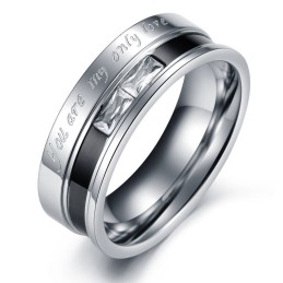 Hochwertiger Titanring Für Verliebte Mit Strass