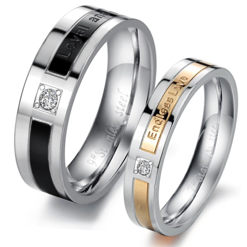 Der König Der Quantität Titanring Für Liebhaber Mit Diamant Der König Der Quantität Titanring Für Liebhaber Mit Diamant