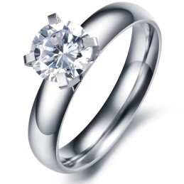 Langlebiger Weiblicher Titanring Mit Strass