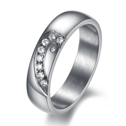 Langlebiger Titanring Für Liebhaber