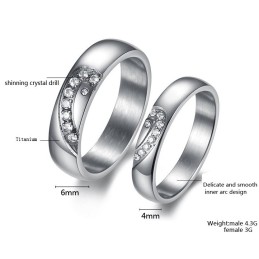 Langlebiger Titanring Für Liebhaber