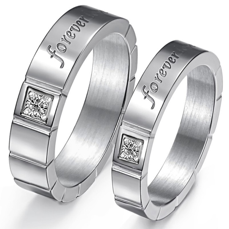 Qualität Und Quantität Garantierter Titanring Für Liebhaber Mit Diamant Qualität Und Quantität Garantierter Titanring Für Liebhaber Mit Diamant
