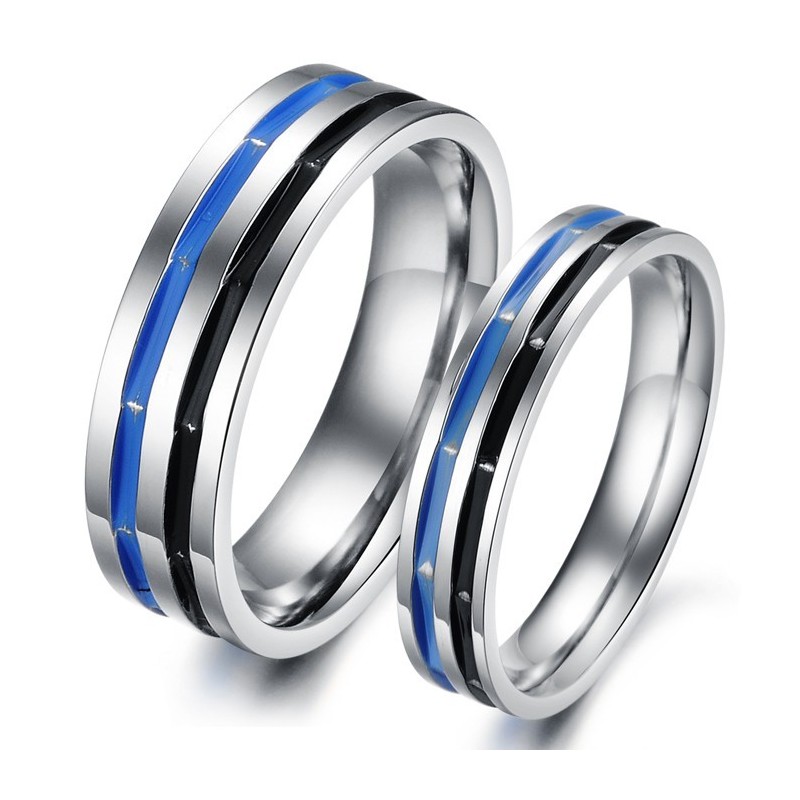 Einfach Zu Verwendender Blau-Schwarzer Titanring Für Liebhaber Einfach Zu Verwendender Blau-Schwarzer Titanring Für Liebhaber