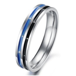 Einfach Zu Verwendender Blau-Schwarzer Titanring Für Liebhaber