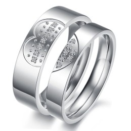 Hochwertiger Sweetheart Titanring Für Verliebte Mit Strass