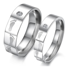 Hochwertiger Layering Titan Ring Für Verliebte Mit Strass