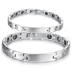 Große Auswahl An Gesundheits-Titan-Armbändern Für Liebhaber