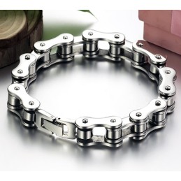 Bekannt Für Sein Hochwertiges Herrenarmband Aus Titan
