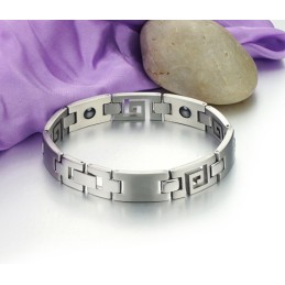 Einfach Zu Verwendendes Klassisches Titanarmband Für Liebhaber