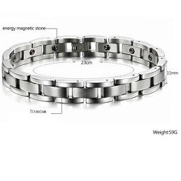 Große Auswahl An Titan-Magnetstein-Armbändern Für Die Männliche Gesundheit