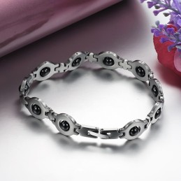 Große Auswahl An Anti-Ermüdungs-Armbändern Aus Titan Für Männer