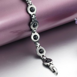 Große Auswahl An Anti-Ermüdungs-Armbändern Aus Titan Für Männer