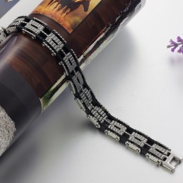 Hochwertiges Herrenarmband Aus Titan