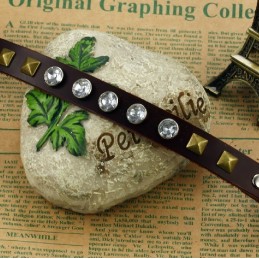 Hochwertiger Retro Titan Leder Armreif Mit Strass