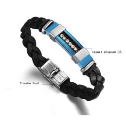 Große Auswahl An Männlichen Titan-Lederarmbändern