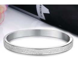 Stabiler Qualitäts-Scrub-Titan-Armreif Für Liebhaber