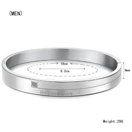 Prägnanter Titan-Armreif Von Hervorragender Qualität Für Liebhaber Mit Strass