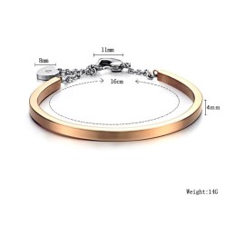Titan-Armreif In Schlossform Für Damen Von Zuverlässiger Qualität