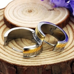 Einfach Zu Verwendende Titan-Ohrringe Mit Wandmuster