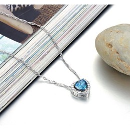 Hochwertige Weibliche Sweetheart Platinierte Titan Halskette Mit Strass