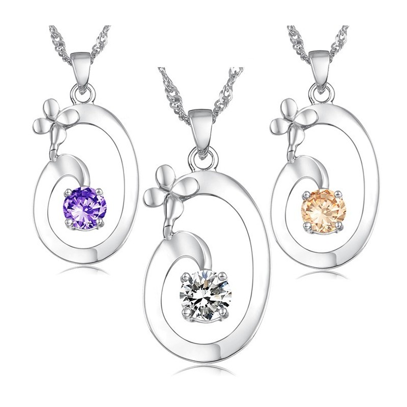Elegante Halskette Aus Titan Mit Platinbeschichtung Von Ausgezeichneter Qualität Für Damen Elegante Halskette Aus Titan Mit Platinbeschichtung Von Ausgezeichneter Qualität Für Damen