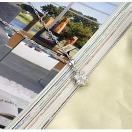 To Have A Long Story Damen Platinierte Titan Halskette Mit Strass