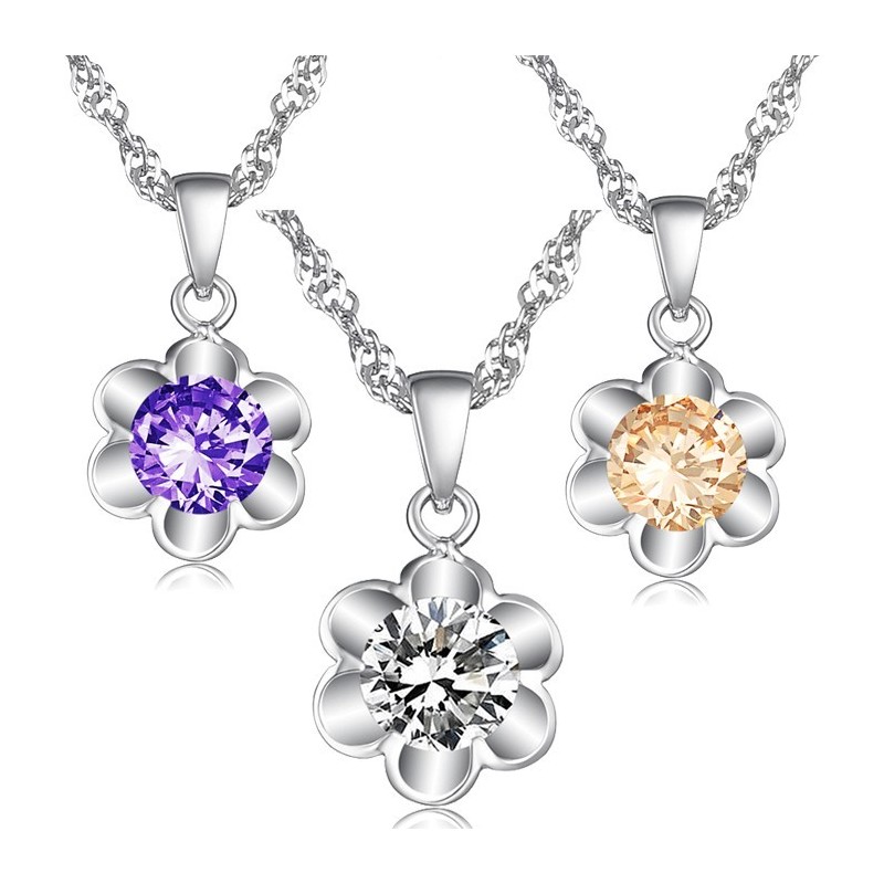 Die Königin Der Qualität Weibliche Reine Platin Beschichtung Titan Halskette Mit Diamant Die Königin Der Qualität Weibliche Reine Platin Beschichtung Titan Halskette Mit Diamant