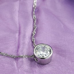 To Have A Long Story Damen Platinierte Titan Halskette Mit Strass