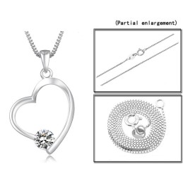Große Auswahl An Weiblichen Platin-Titan-Halsketten Mit Diamanten