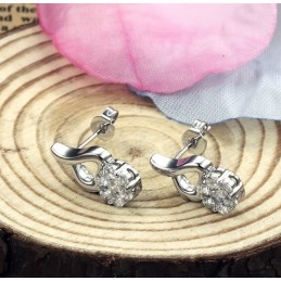 Weltweit Gut Verkaufte, Allergiefreie Titanohrringe Aus Platin Mit Diamanten Für Damen