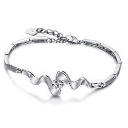 Große Auswahl An Klassischen Damen-Armbändern Aus Platiniertem Titan Mit Strass