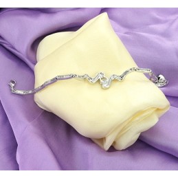 Große Auswahl An Klassischen Damen-Armbändern Aus Platiniertem Titan Mit Strass
