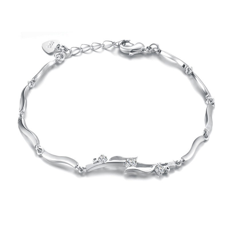 Platiniertes Titanarmband Für Damen Von Zuverlässiger Qualität Platiniertes Titanarmband Für Damen Von Zuverlässiger Qualität